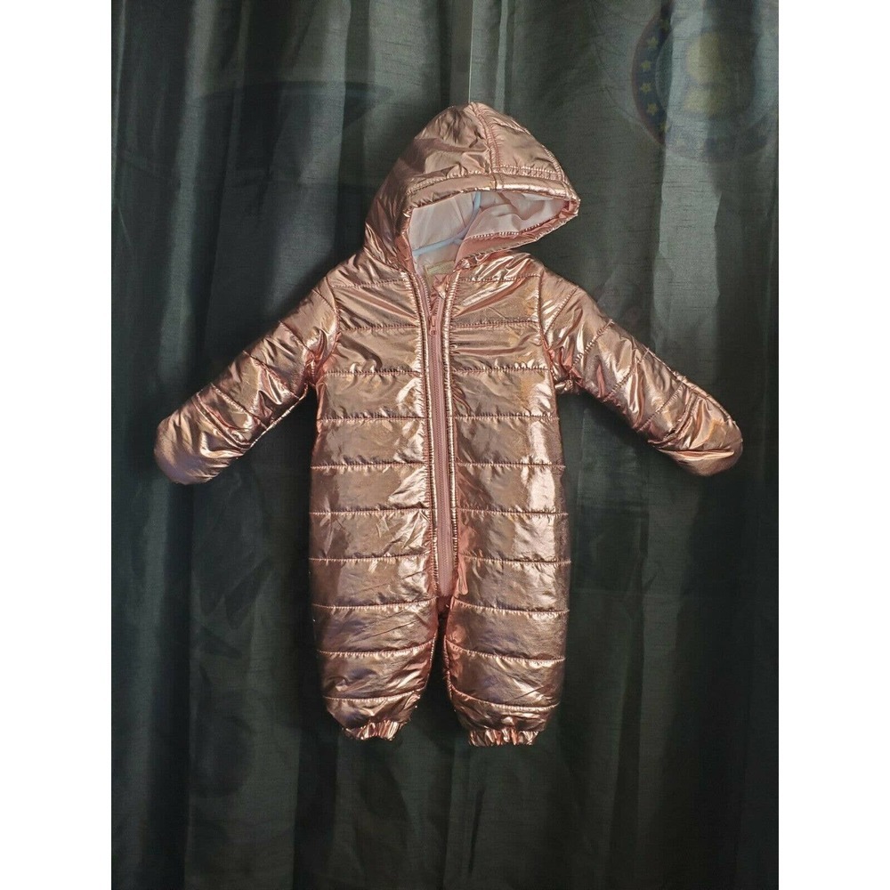 First Impresion baby GIrl  hood, winter Sn…